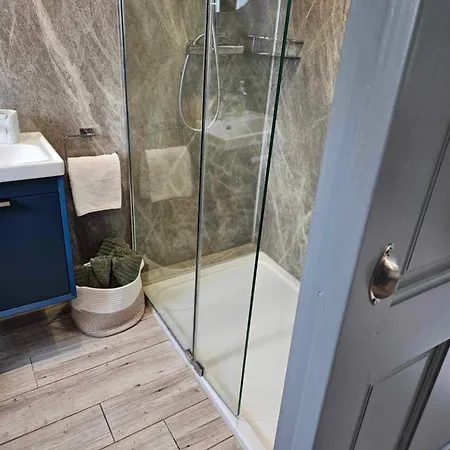 Apartament Croi Beag Luxury Omeath *