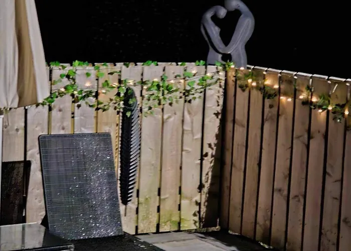 Croi Beag Luxury Omeath *